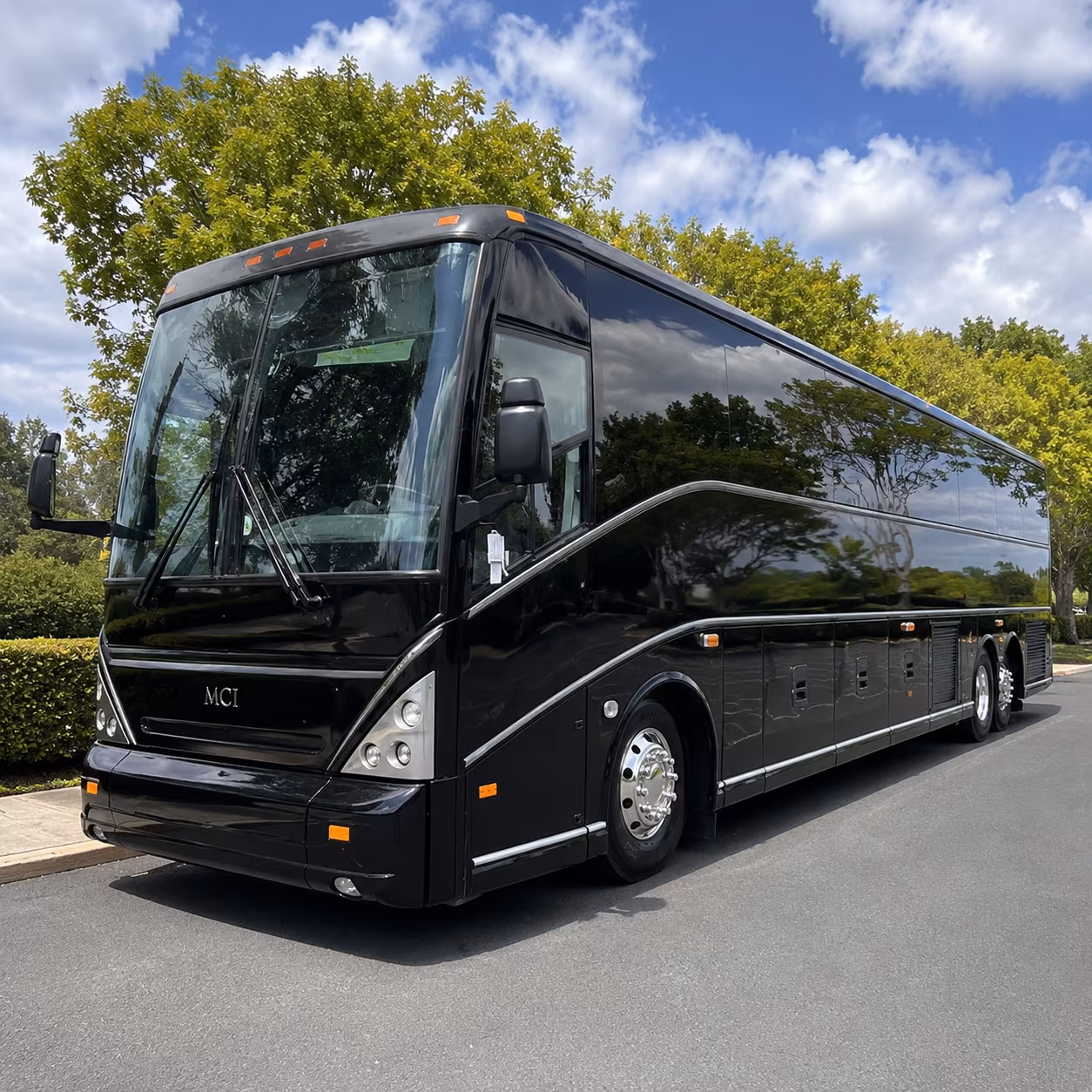 imas mcallen and local museum field trip buses