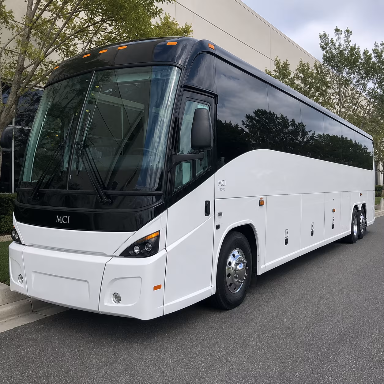 shuttle your produce and logistics workforce along expressway 83